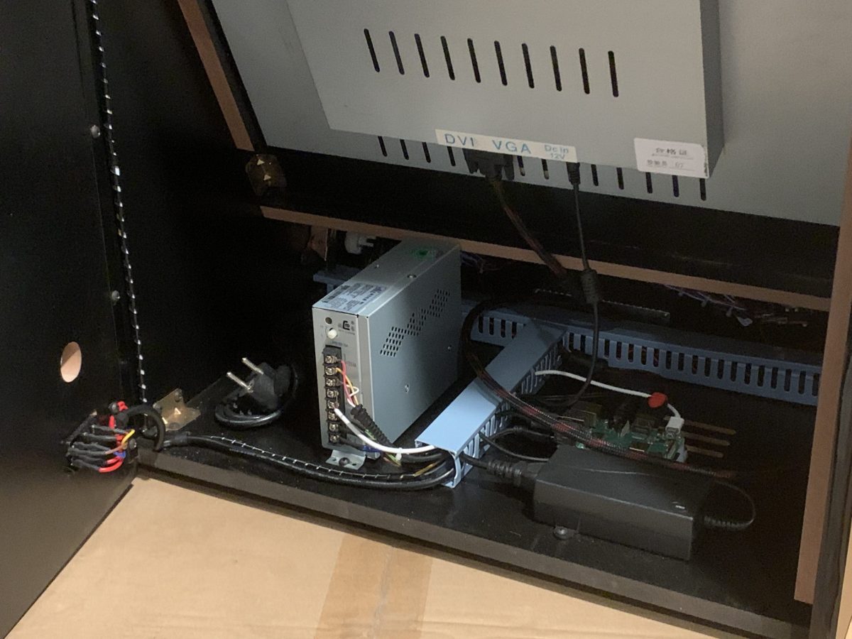 OEM Arcademaskin Bartop med 21,5" skjerm og Raspberry Pi 4 computer m. 128GB lagring -DEMO- - Bilde 5