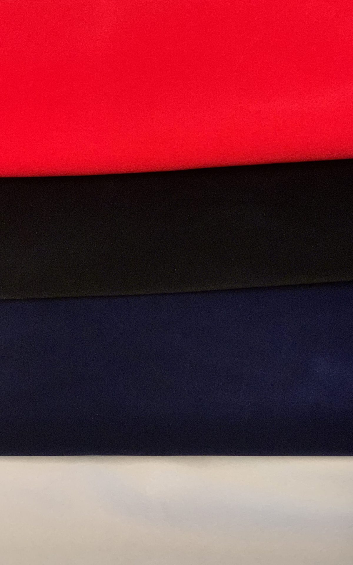 Flocked velour matt 150cm bredde 180g/m2 Ferrari rød pr. m - Bilde 2